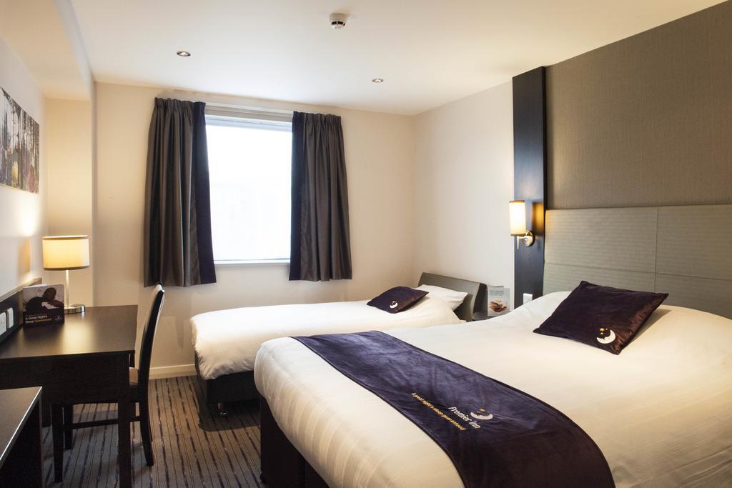 Premier Inn Inverness East Quarto foto